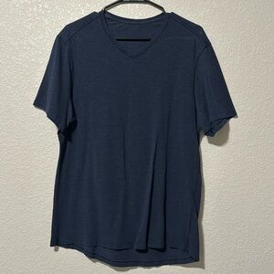Lululemon Fundamental V-neck